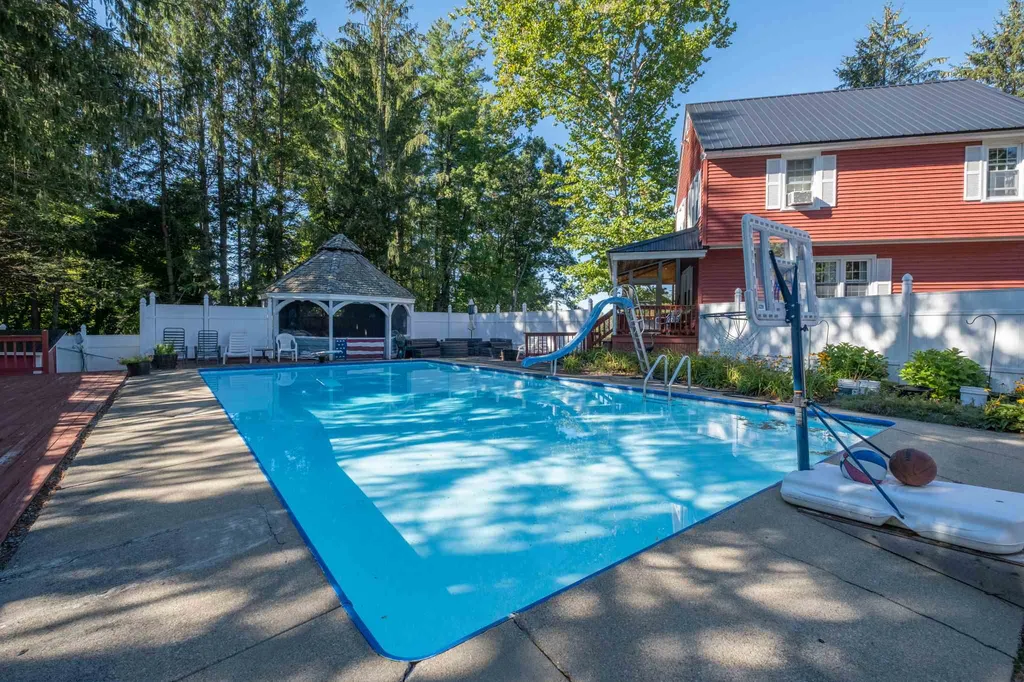 31 N Sulloway Street Franklin NH 03235