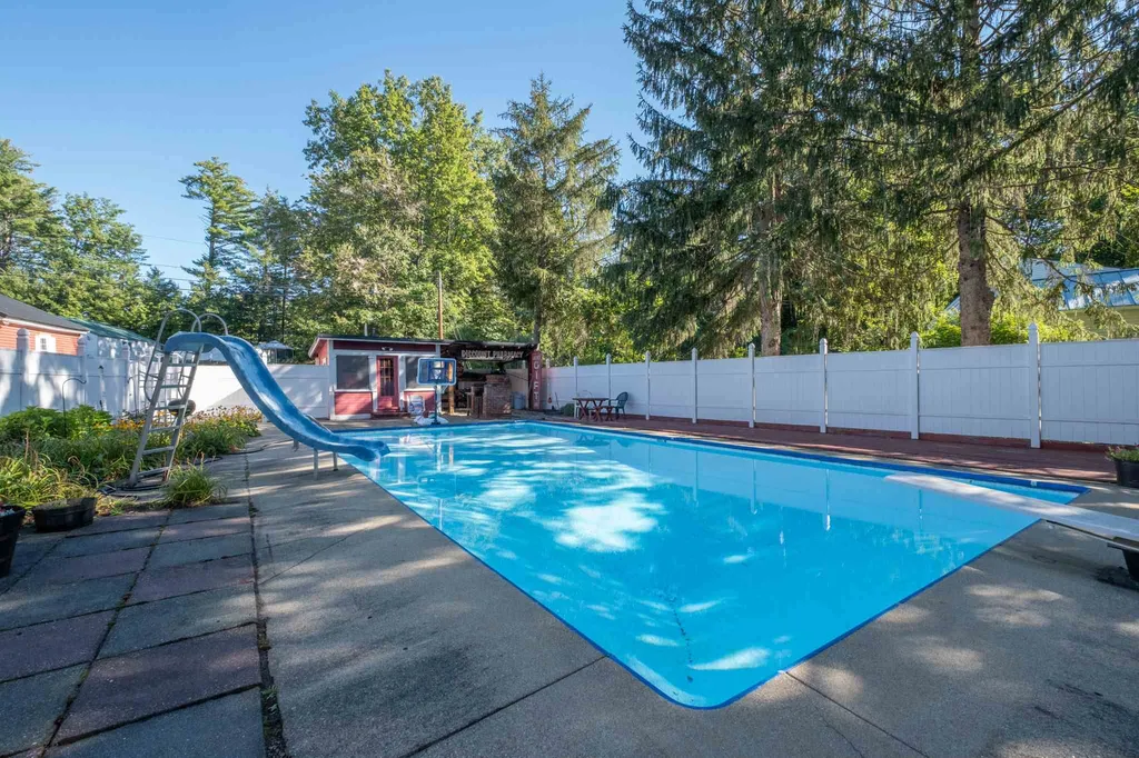31 N Sulloway Street Franklin NH 03235