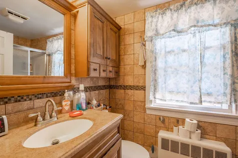 31 N Sulloway Street Franklin NH 03235