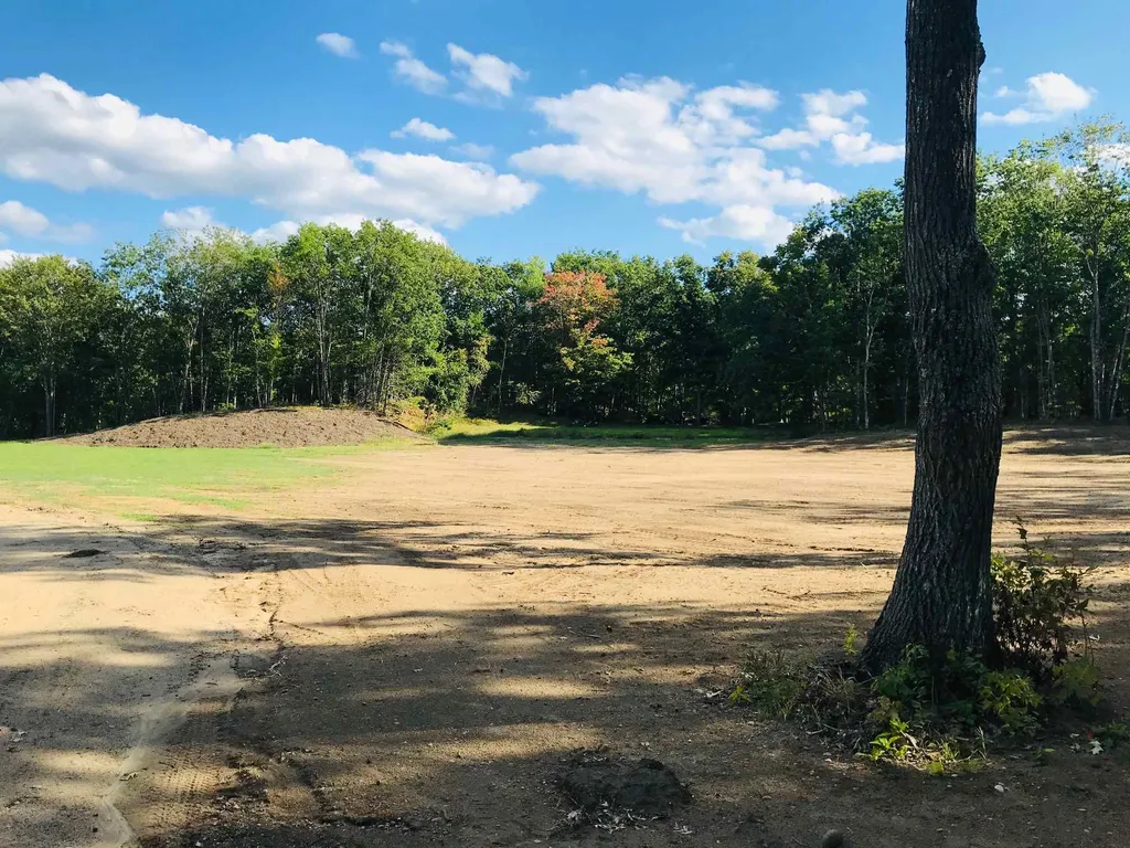 381 Intervale Road Canterbury NH 03224