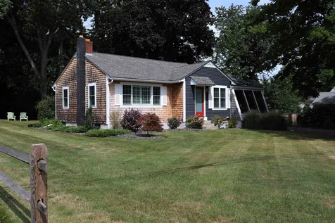 26 Gray Lodge Road Kittery ME 03904
