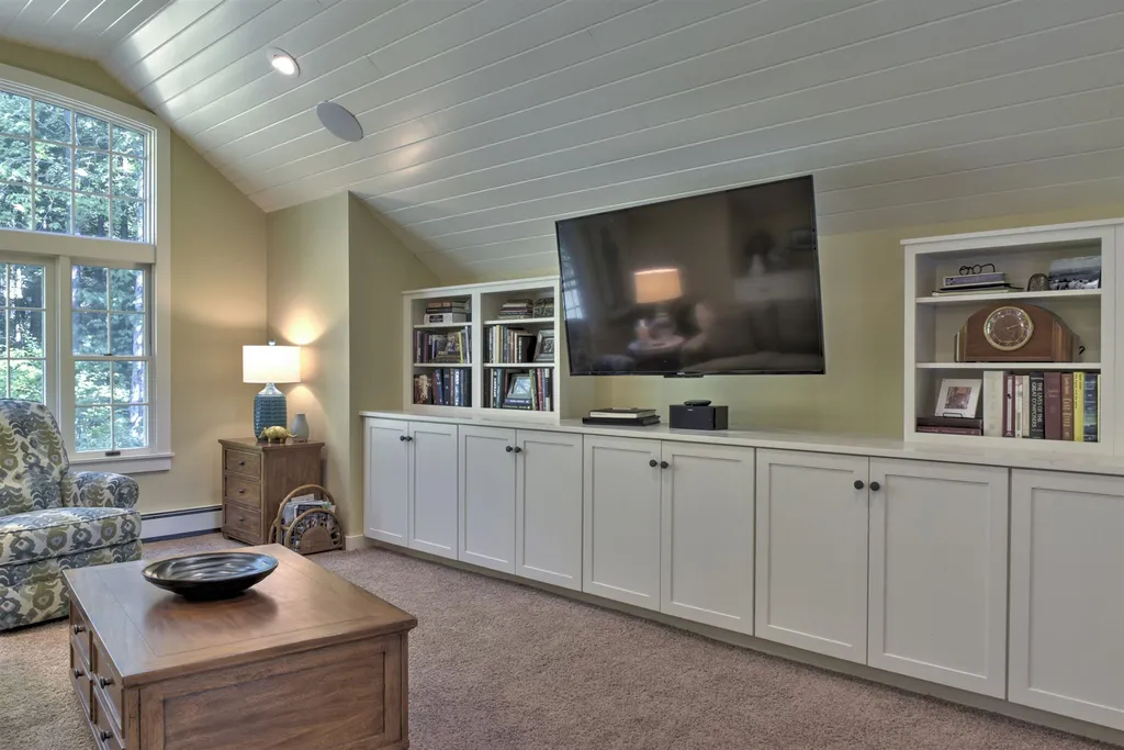 43 Acrebrook Road Keene NH 03431