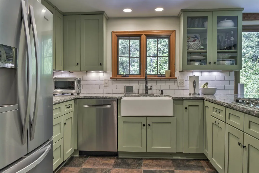 43 Acrebrook Road Keene NH 03431