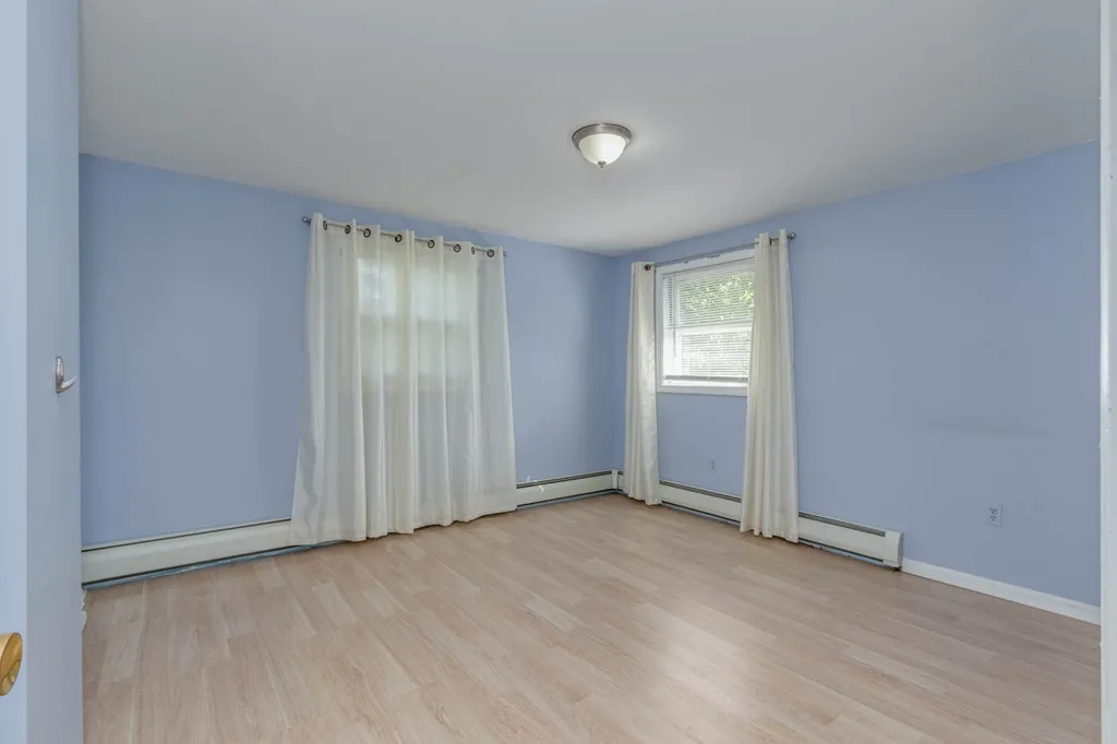 37 Branch Street Manchester NH 03103