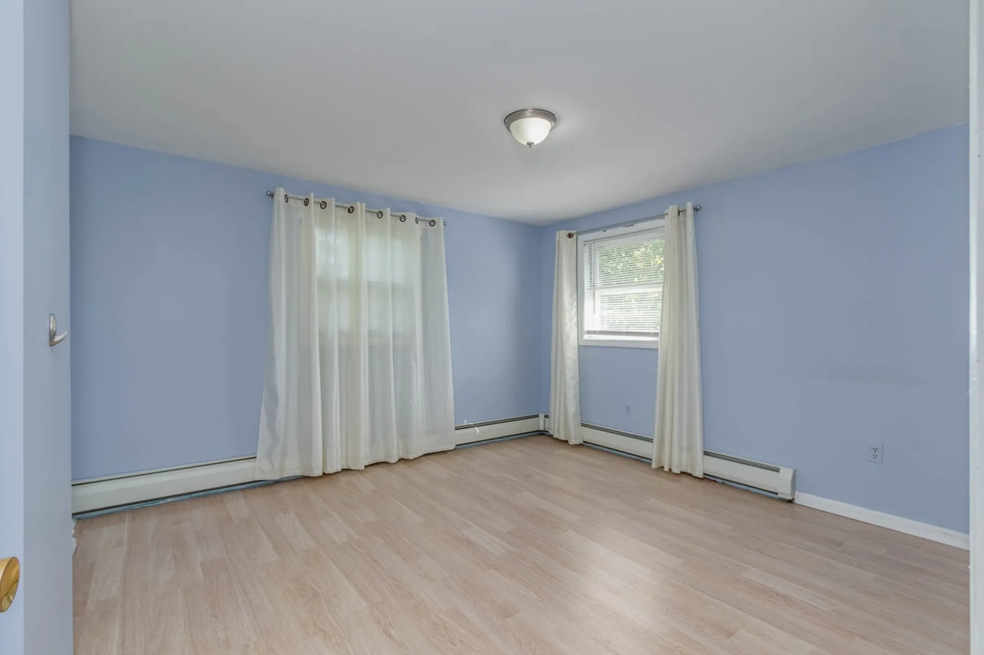 37 Branch Street Manchester NH 03103