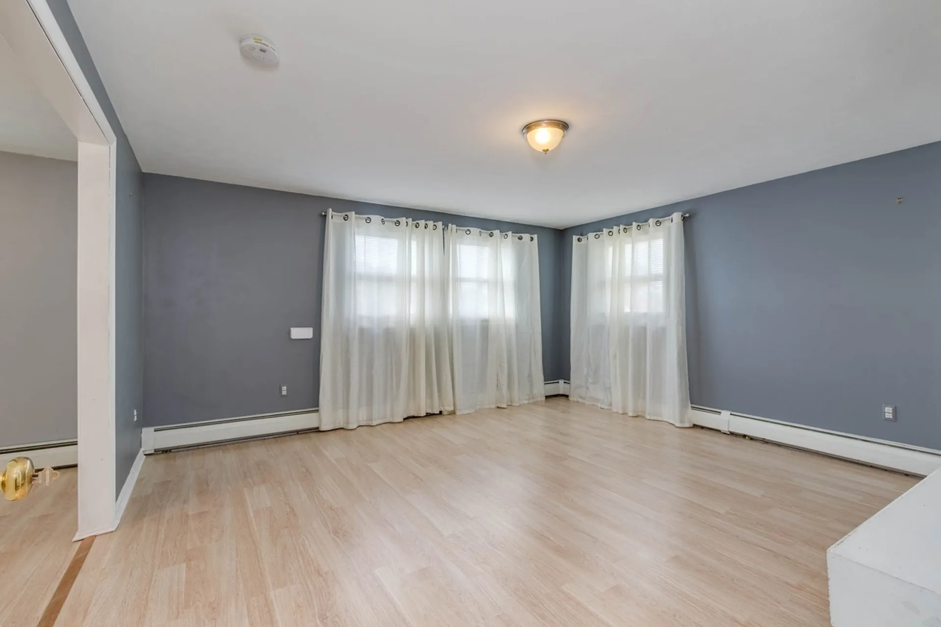 37 Branch Street Manchester NH 03103