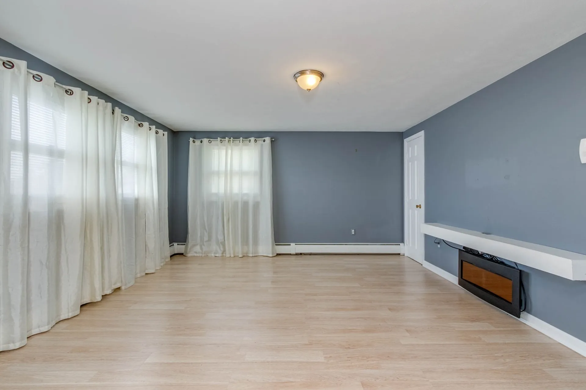37 Branch Street Manchester NH 03103
