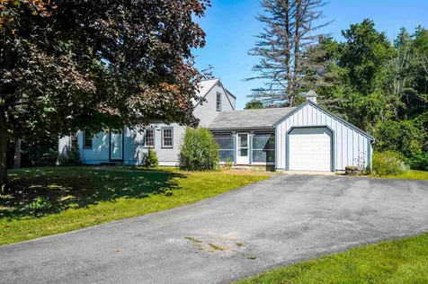 6 John Connor Road Weare NH 03281