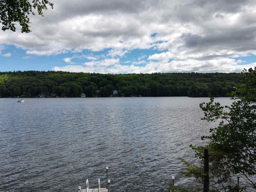 222 Russell Drive Weare NH 03281