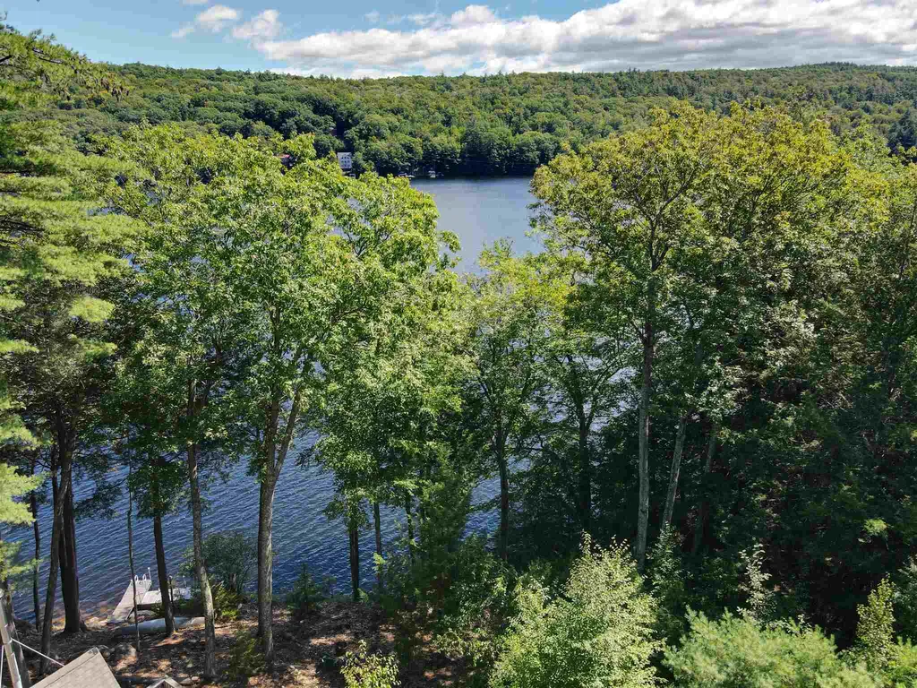 222 Russell Drive Weare NH 03281