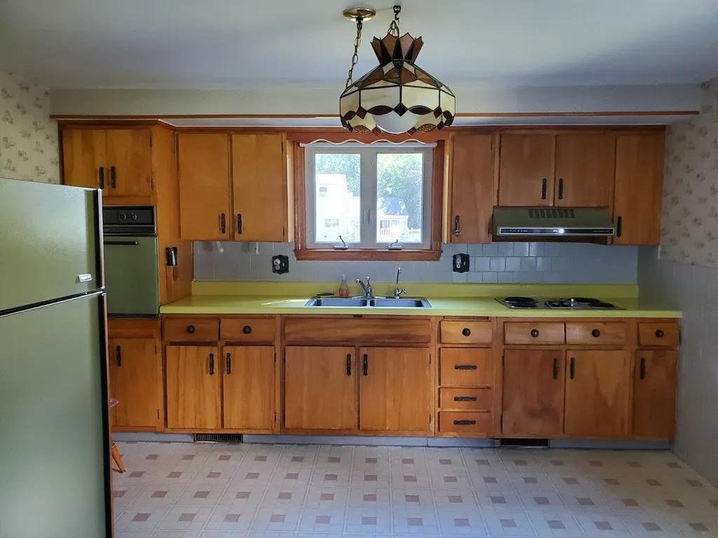 5 Catherine Road Salem NH 03079