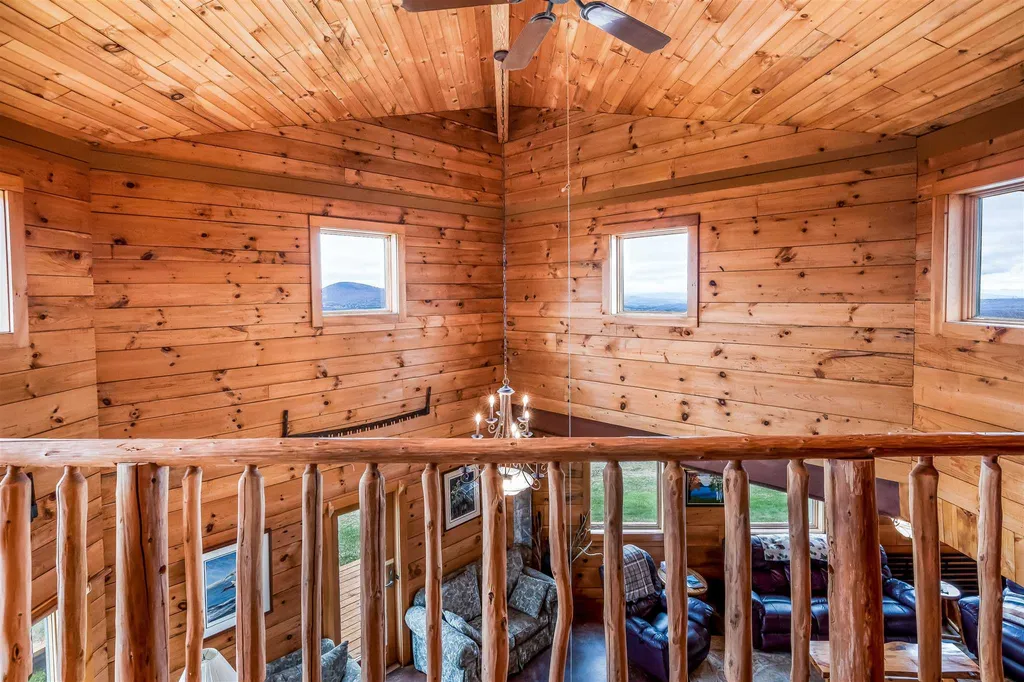 640 Whetstone Lane Brownington VT 05860