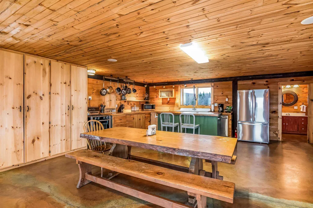 640 Whetstone Lane Brownington VT 05860