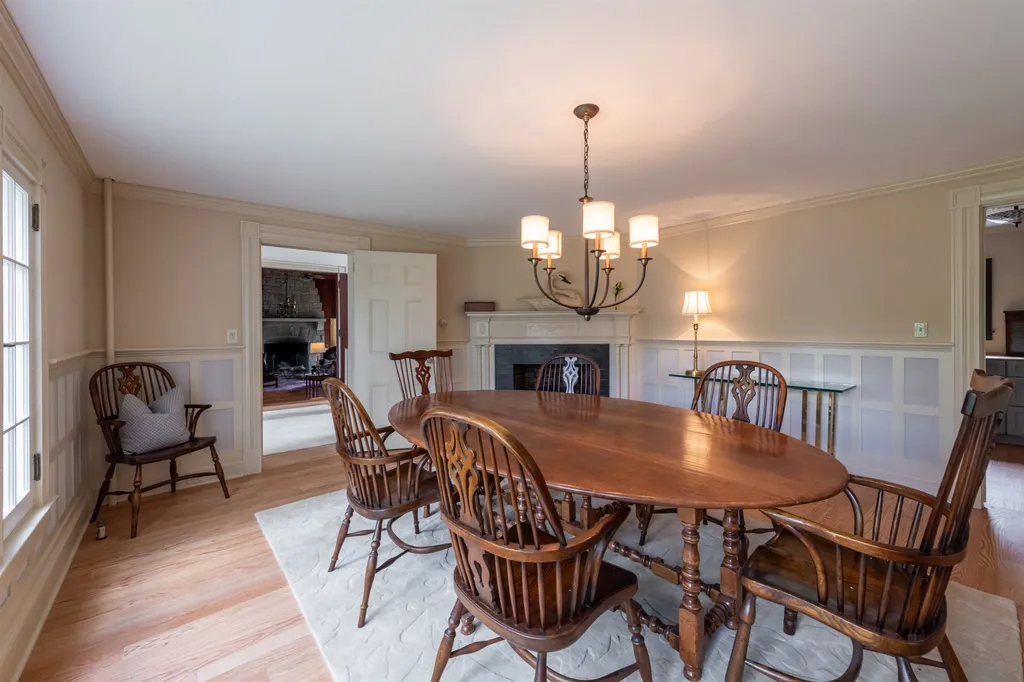 523 North Main Street Newport NH 03773