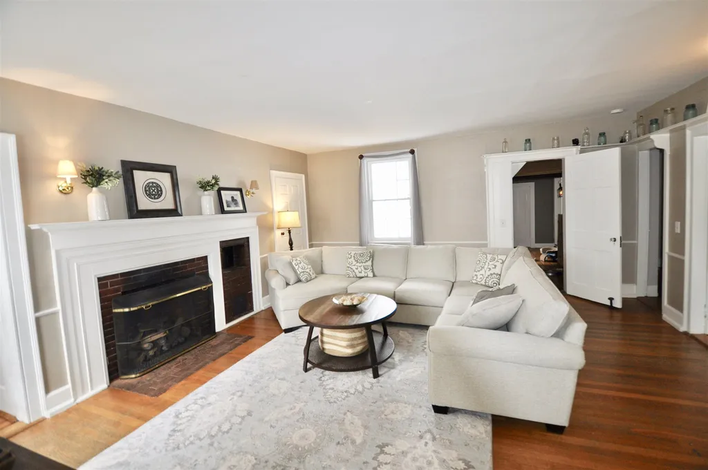 117 Boston Post Road Amherst NH 03031