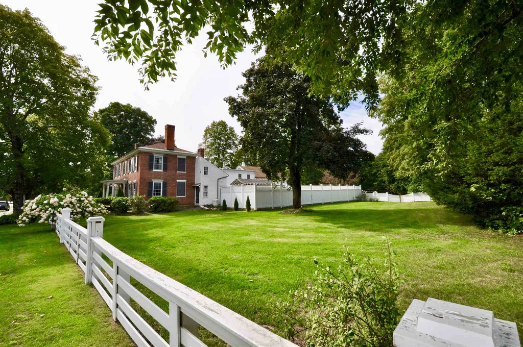 117 Boston Post Road Amherst NH 03031