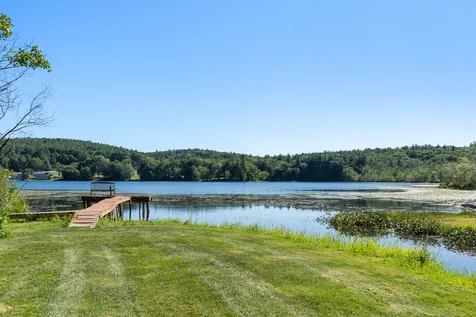 272 Old Gage Hill Road Pelham NH 03076
