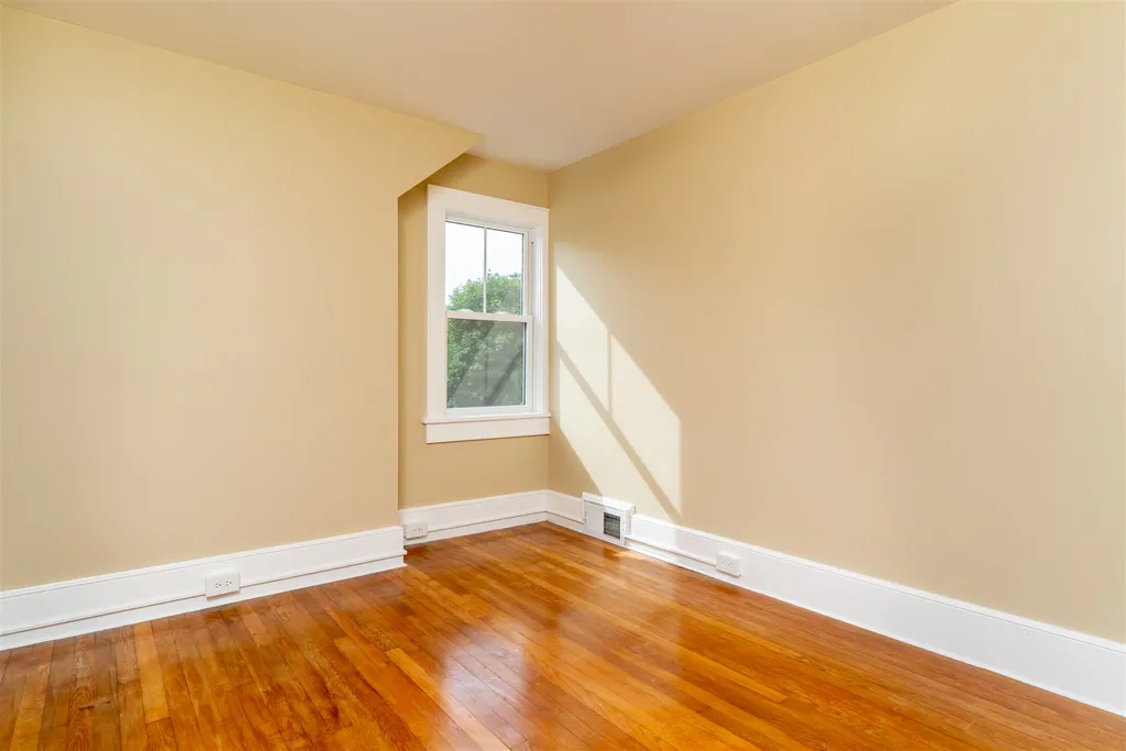 737 Woodbury Avenue Portsmouth NH 03801