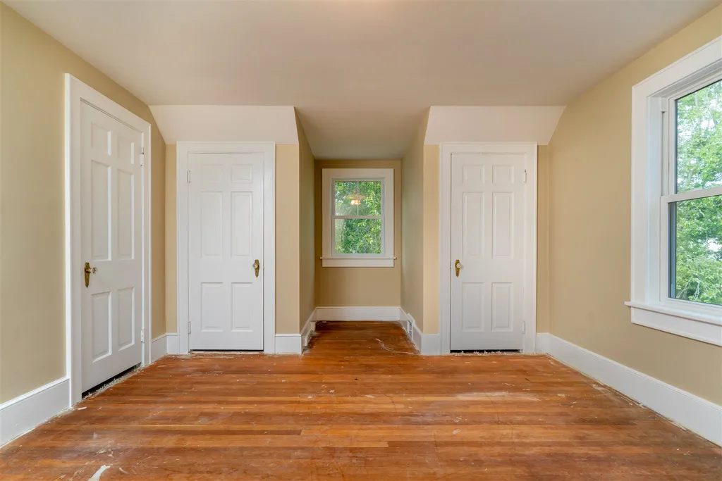 737 Woodbury Avenue Portsmouth NH 03801