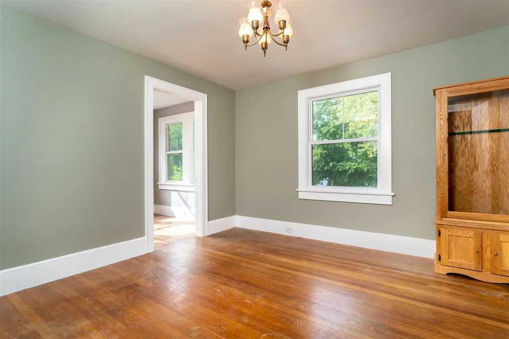737 Woodbury Avenue Portsmouth NH 03801
