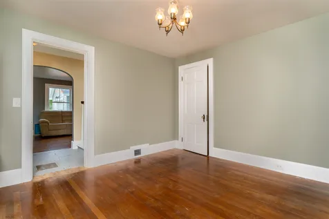 737 Woodbury Avenue Portsmouth NH 03801