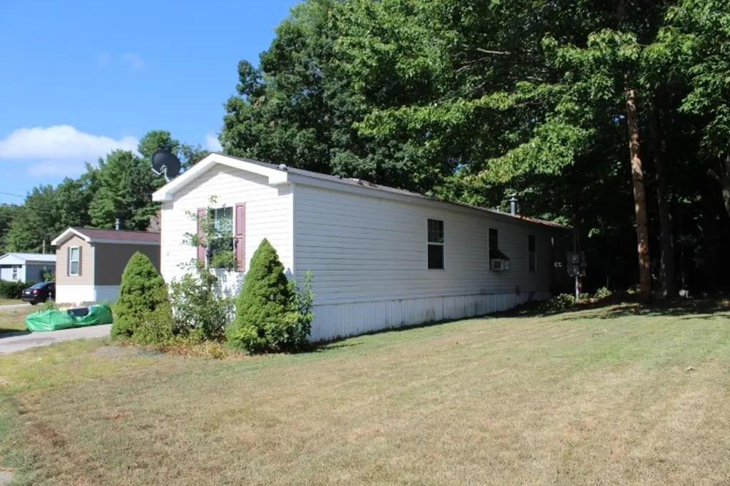 10 Center Road Milton NH 03851