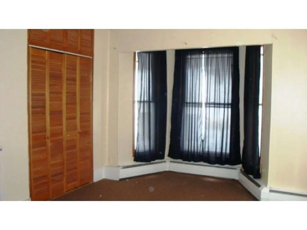 39 Brattleboro Road Hinsdale NH 03451