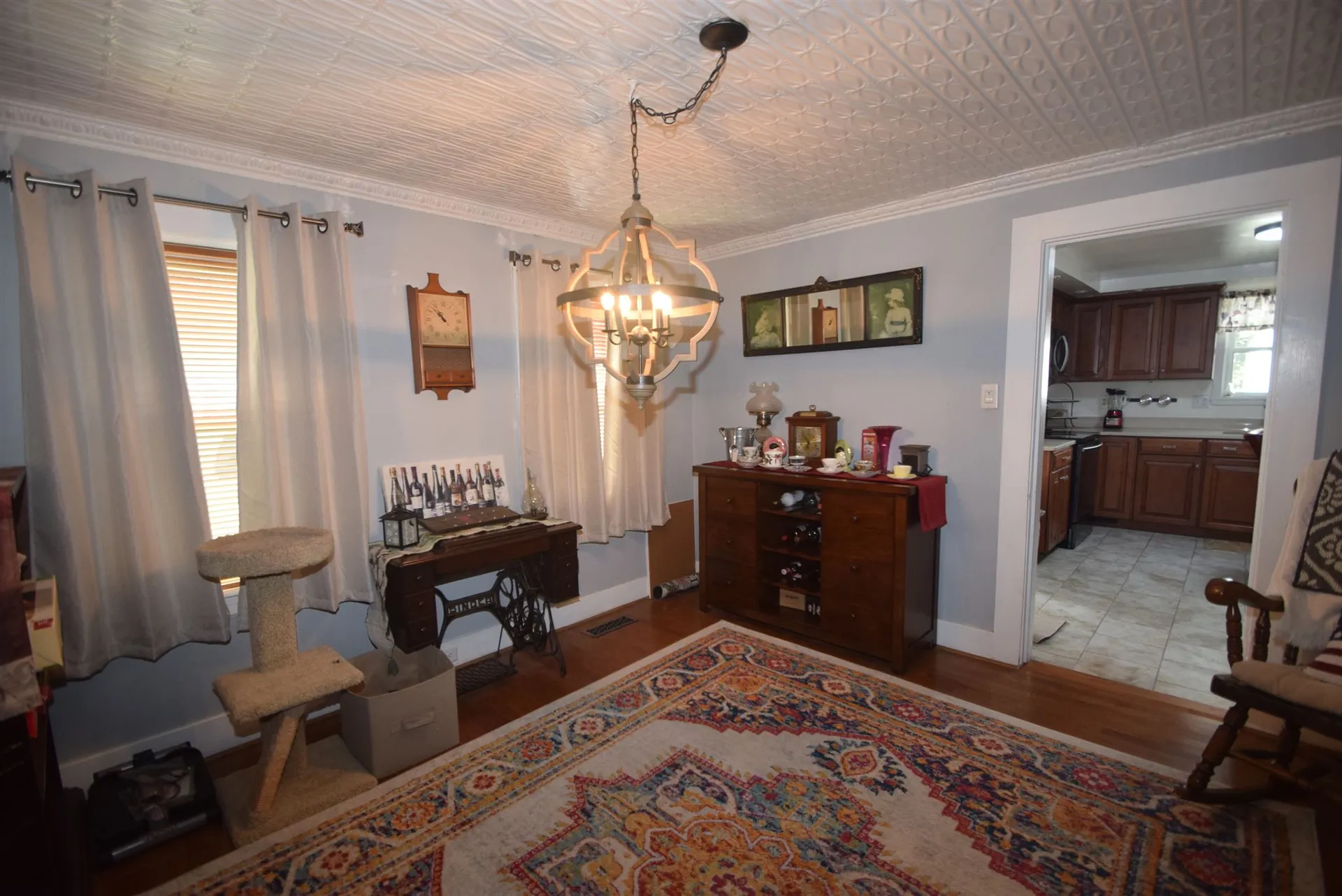 123 Chester Road Raymond NH 03077