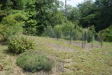 123 Chester Road Raymond NH 03077