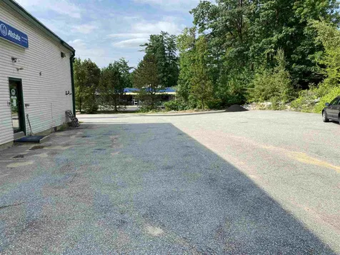 1193 Hooksett Road Hooksett NH 03106