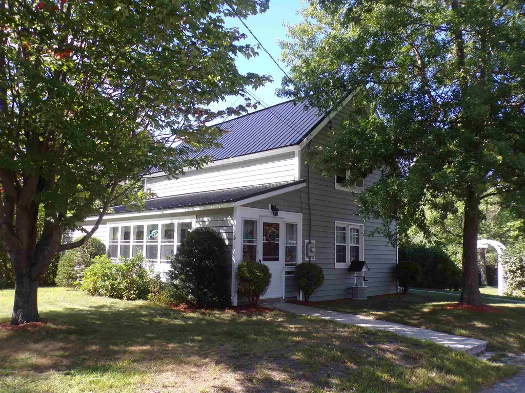 30 Wilson Street Gorham NH 03581