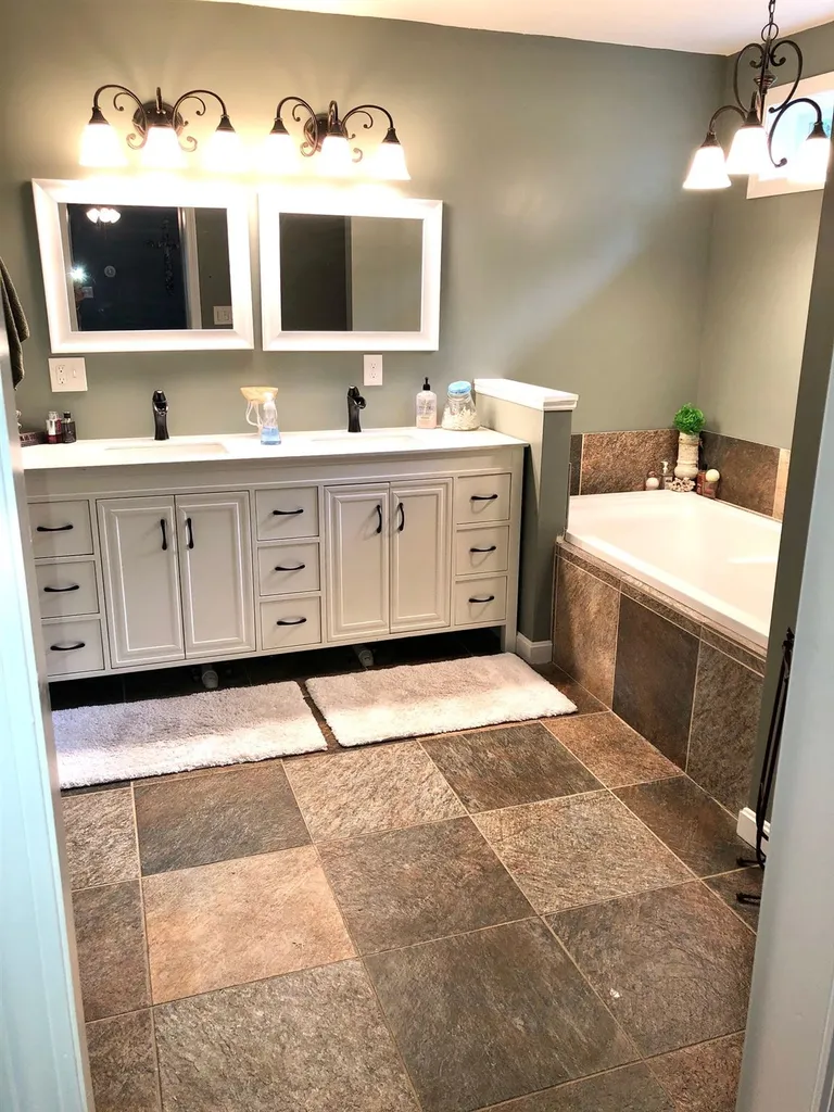 59 Arrowcrest Drive Swanzey NH 03446