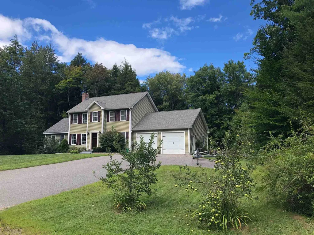 59 Arrowcrest Drive Swanzey NH 03446