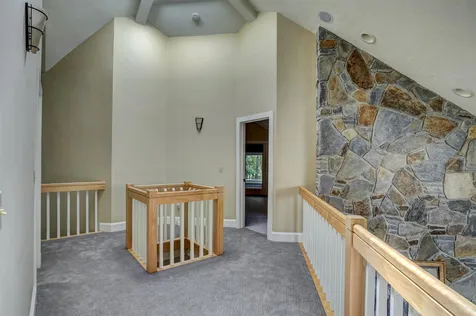 9 Greenway Road Windham NH 03087