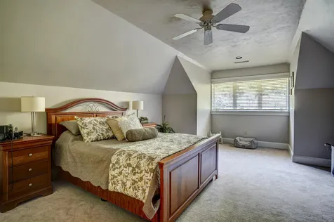 9 Greenway Road Windham NH 03087