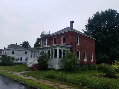 15 Dewey Street Springfield VT 05156