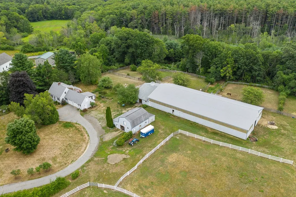 309 Old Gage Hill Road Pelham NH 03076
