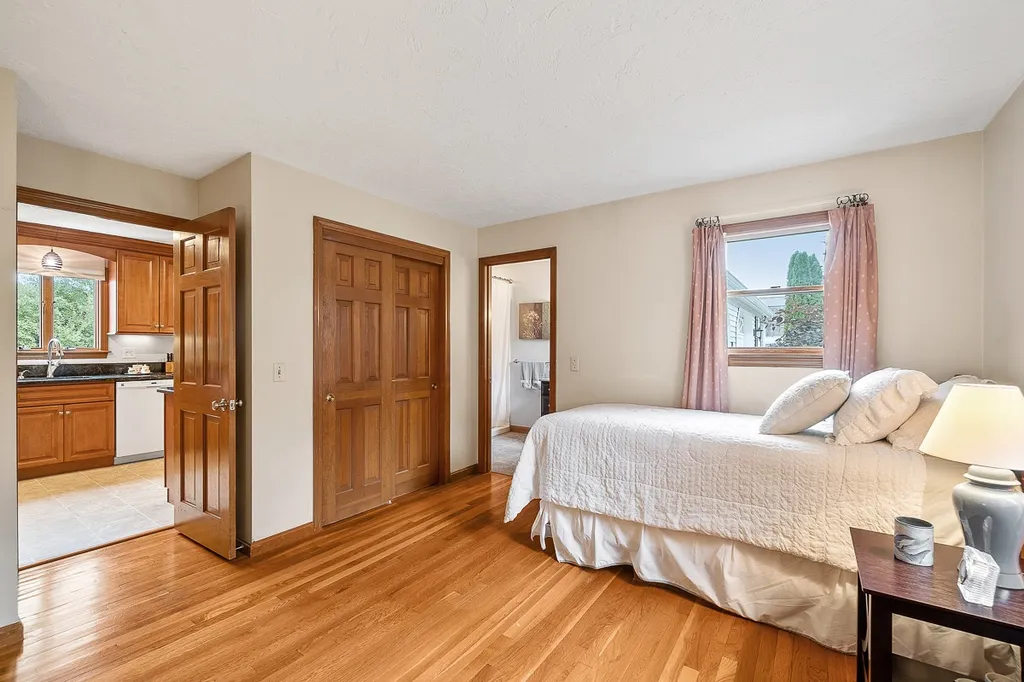 309 Old Gage Hill Road Pelham NH 03076