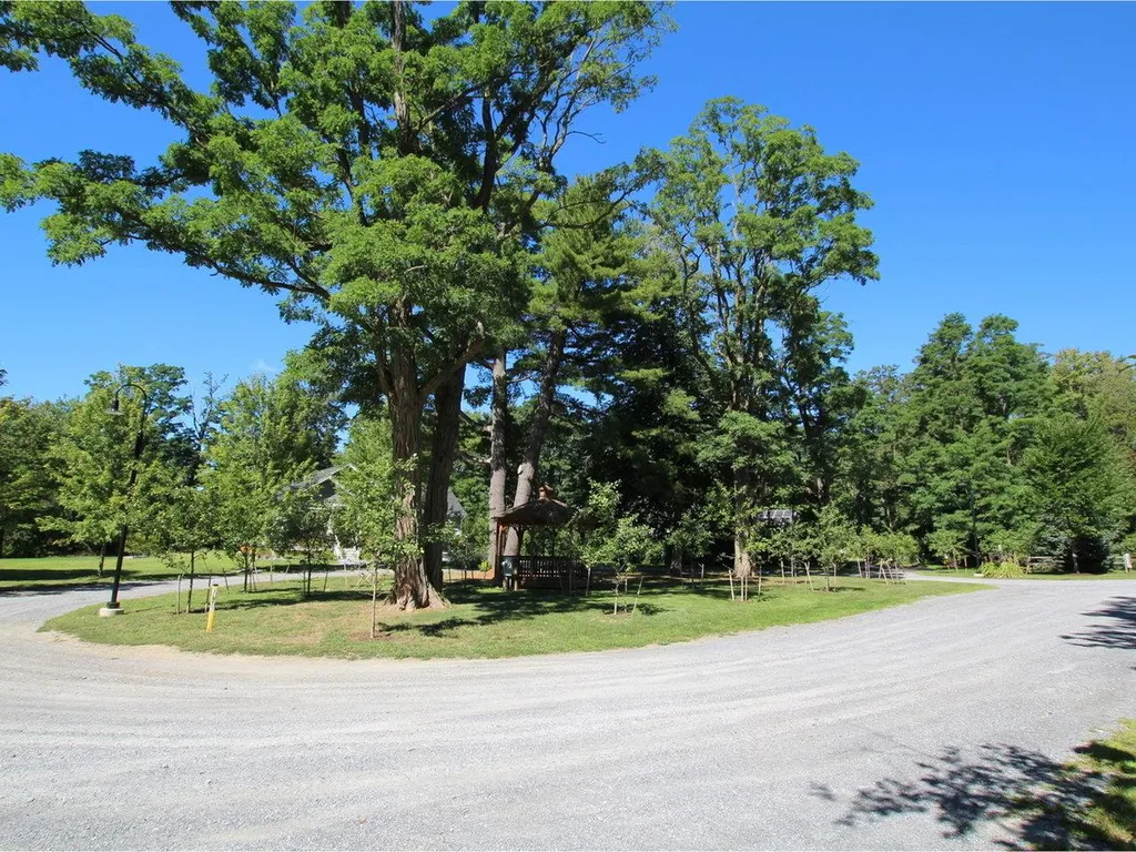 23 Appletree Point Lane Burlington VT 05408