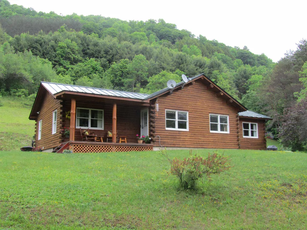 715 Vt Route 110, Tunbridge VT Real Estate Listing MLS 4826051