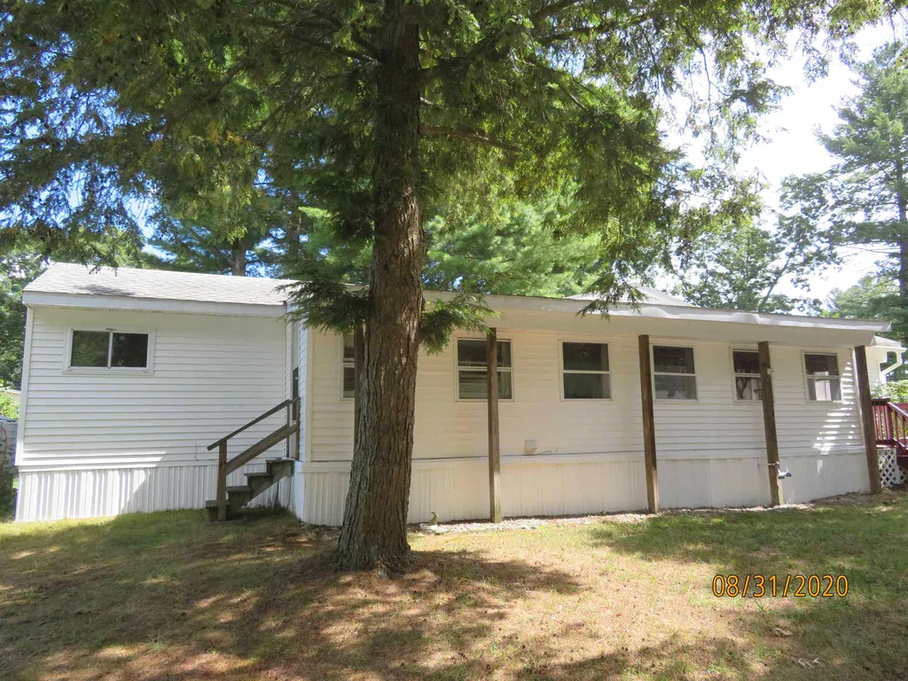 5 Gary Street Nashua NH 03062-3569