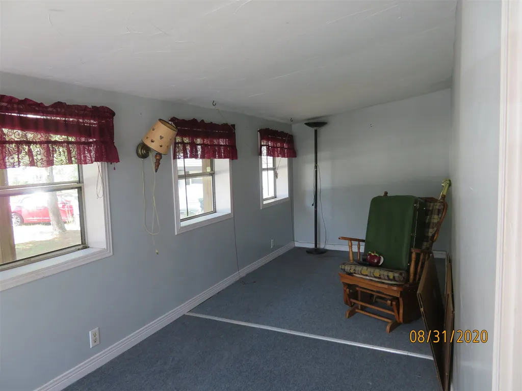 5 Gary Street Nashua NH 03062-3569