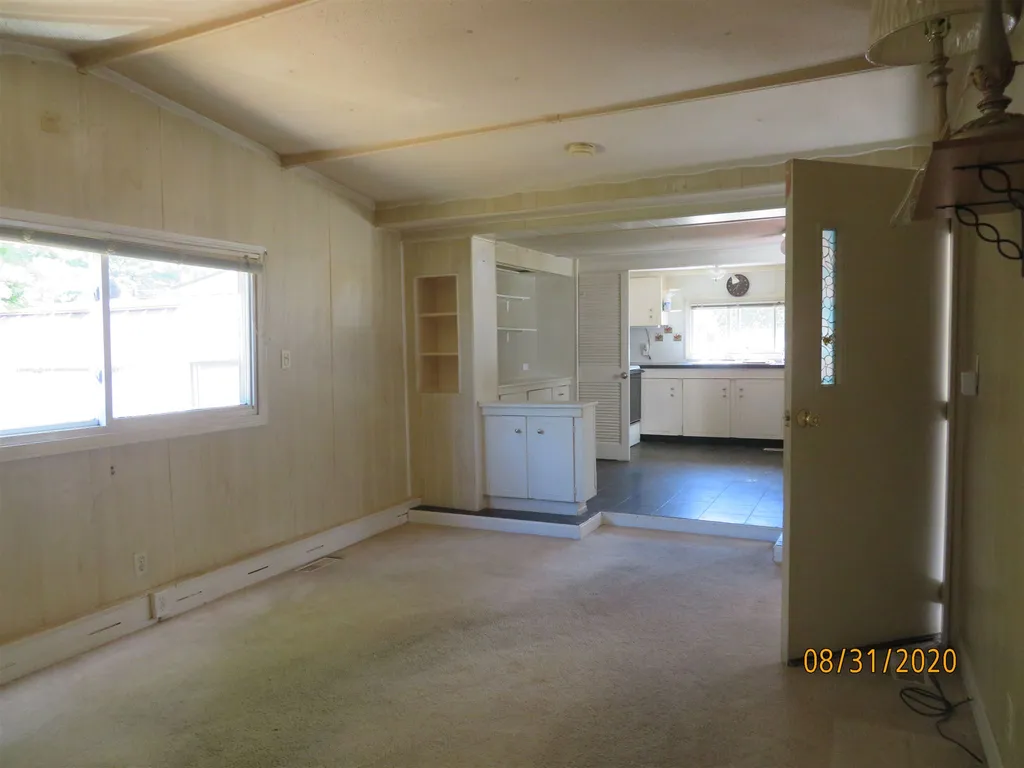 5 Gary Street Nashua NH 03062-3569