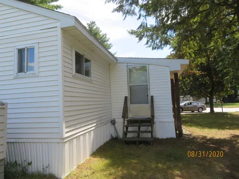 5 Gary Street Nashua NH 03062-3569