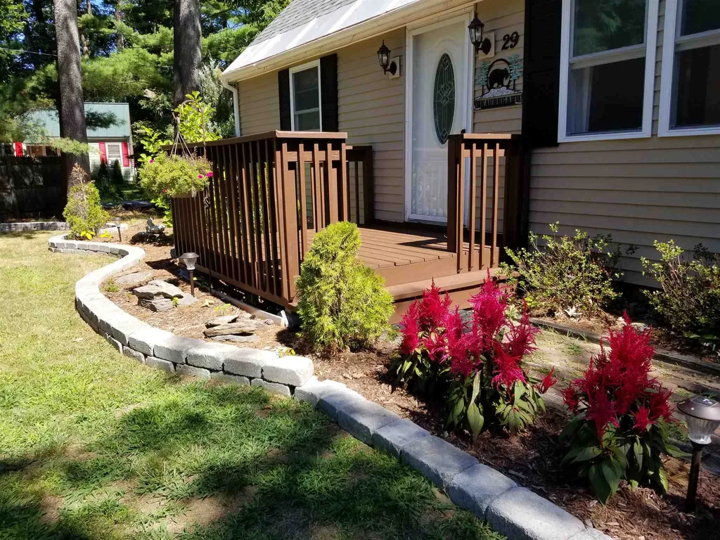 29 Thornton Way Keene NH 03431