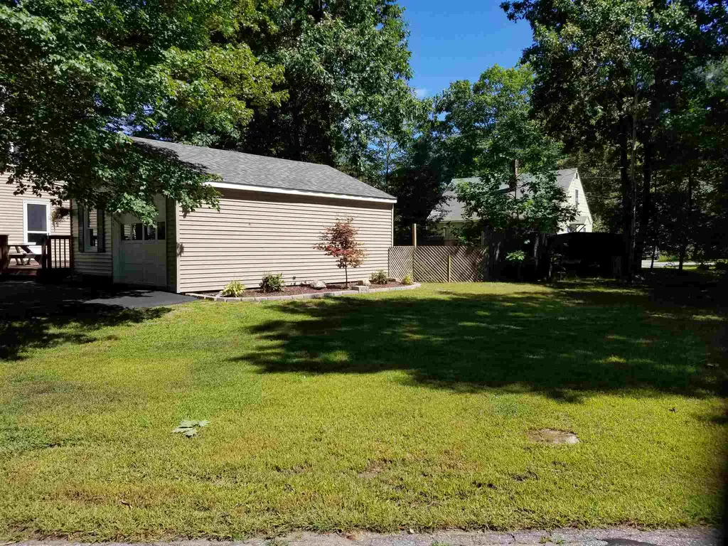 29 Thornton Way Keene NH 03431
