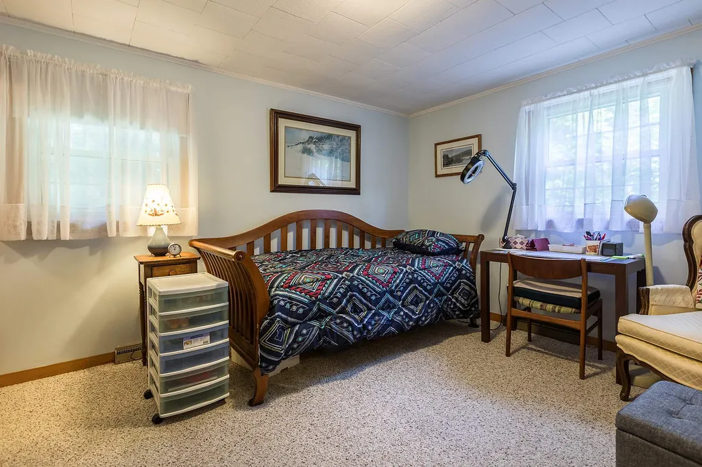 74 South Brook Way Woodstock VT 05091