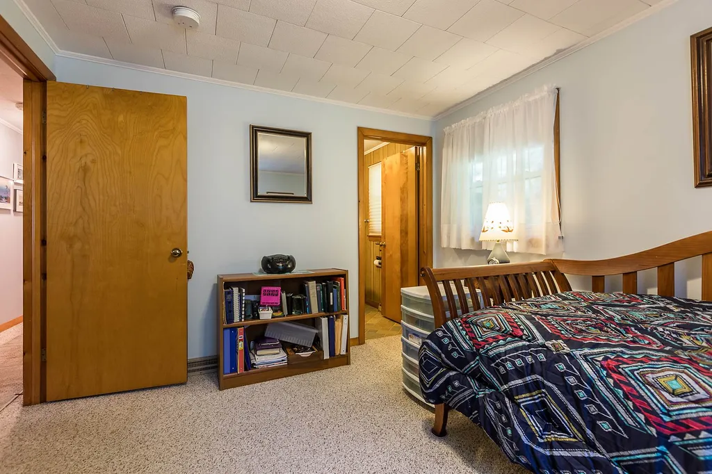 74 South Brook Way Woodstock VT 05091
