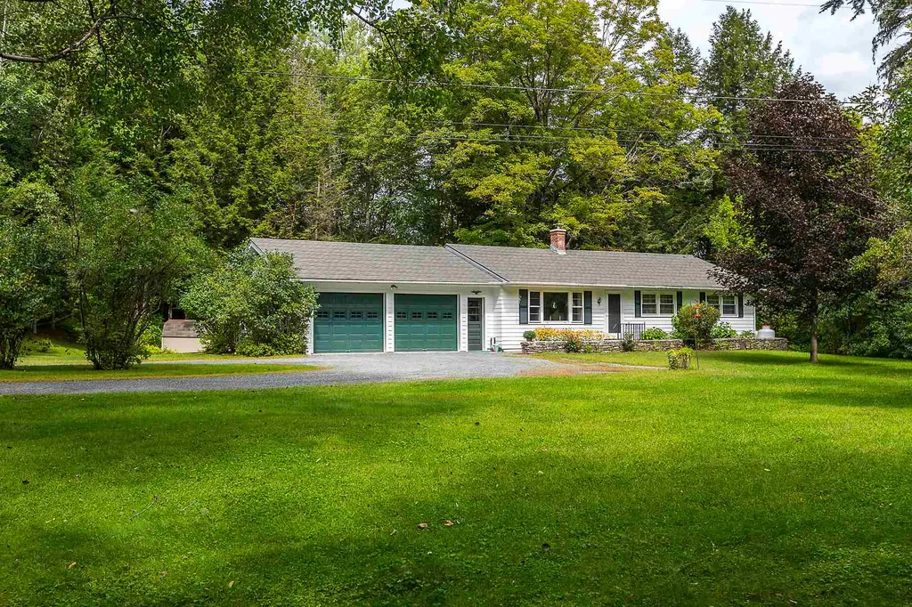 74 South Brook Way Woodstock VT 05091