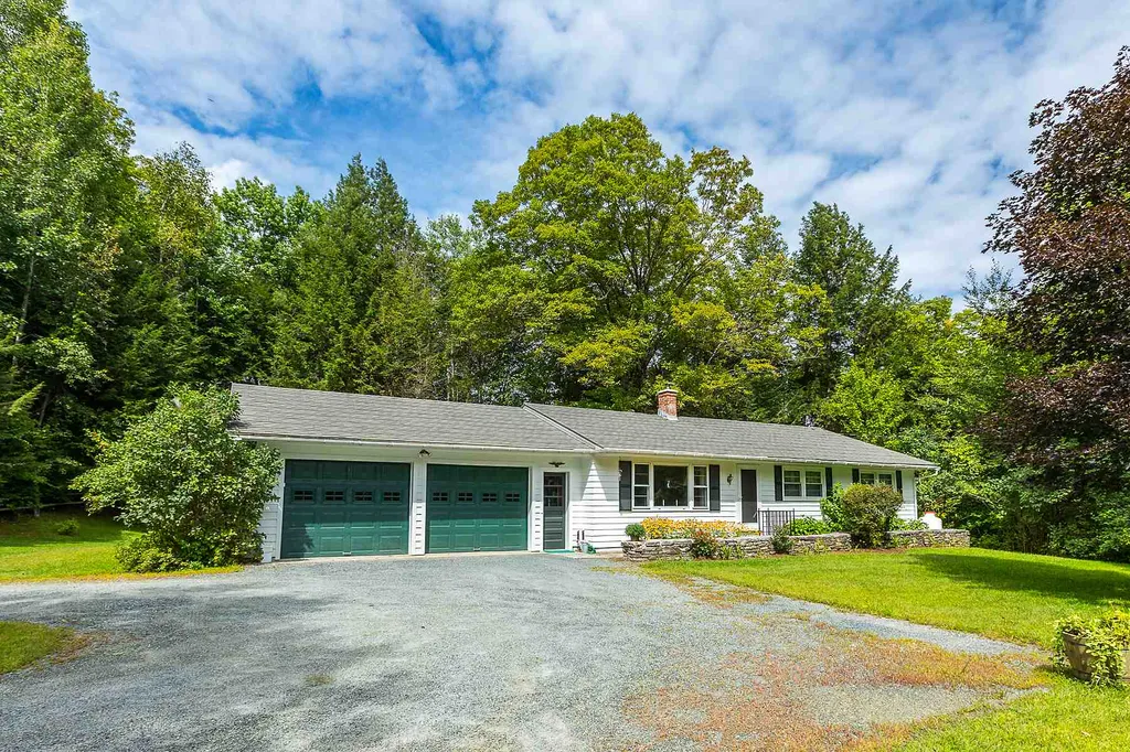 74 South Brook Way Woodstock VT 05091